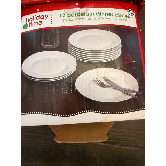 Holiday Time 12-Piece White Porcelain Dinner Plates – 9.5” -new in box - Picture 8 of 8